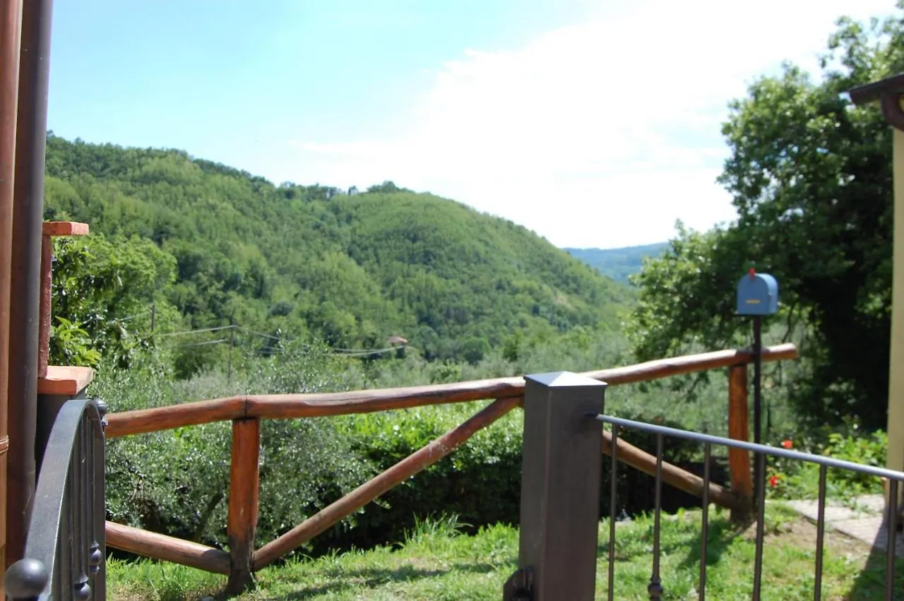 Castagno  La Casina 빌라 펜션 Castagno (Emilia-Romagna)